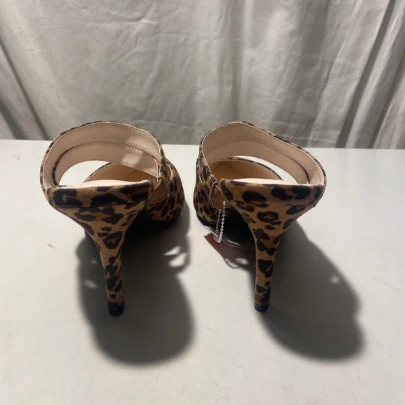 Seven dials tan/black animal print slides with 2.2” heel size 6 NWT - Picture 3 of 6